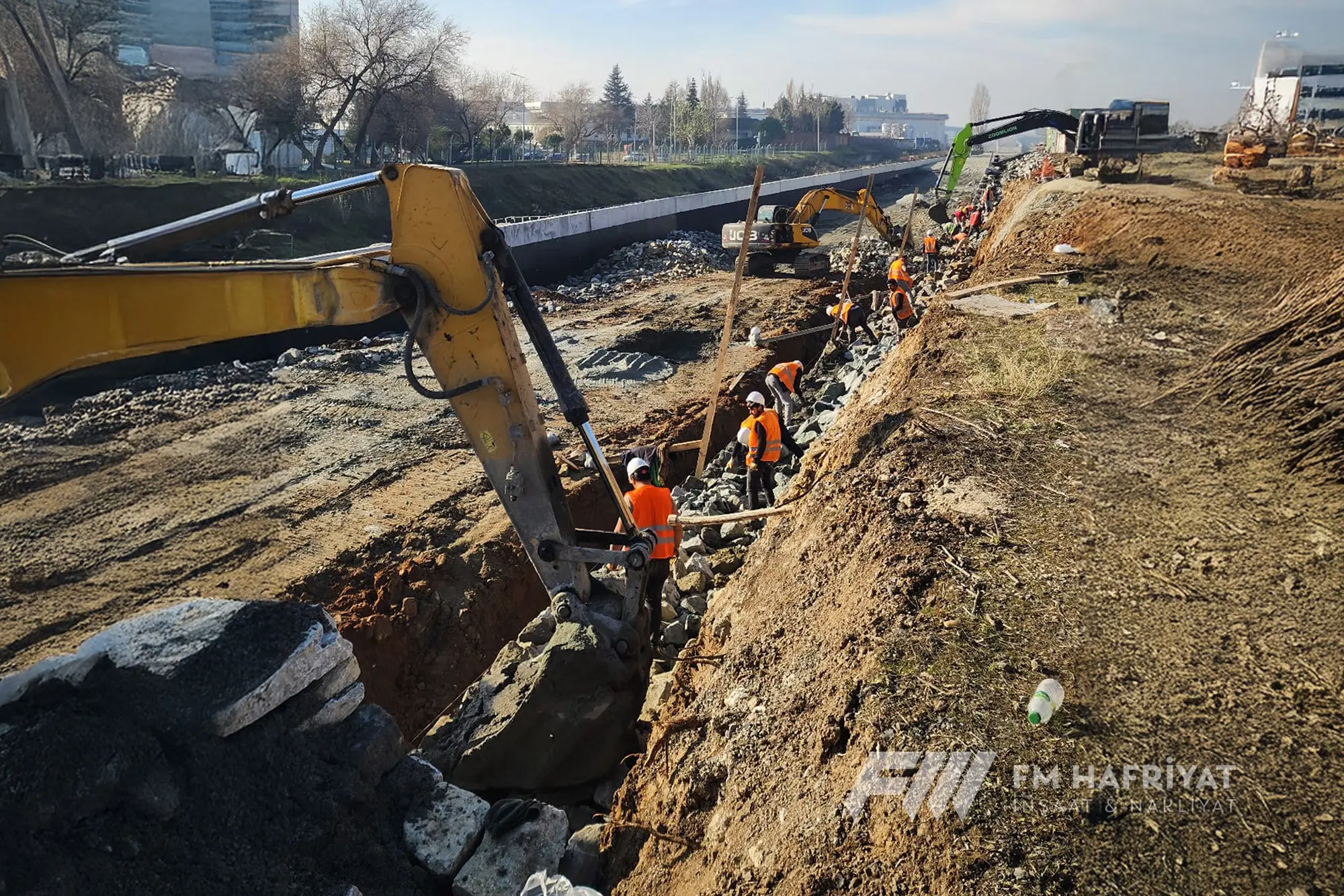 Su Kanalı ve Altyapı Kazısı